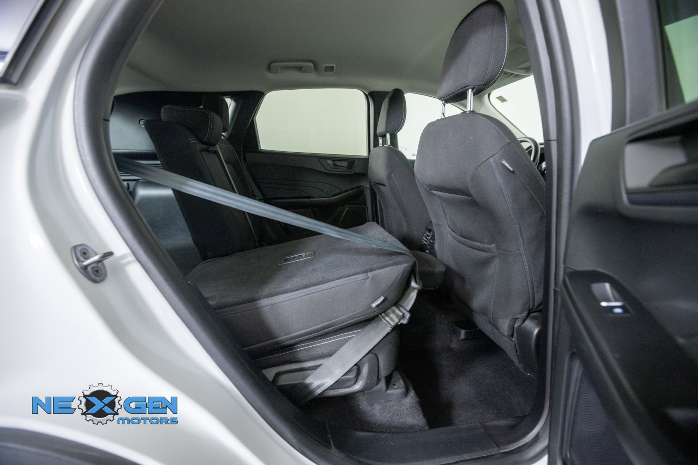 Used 2023 Ford Escape Active AWD/4WD image 39