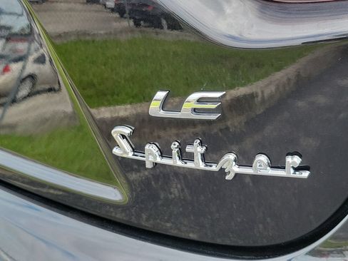 Used 2020 Toyota Corolla LE FWD image 6