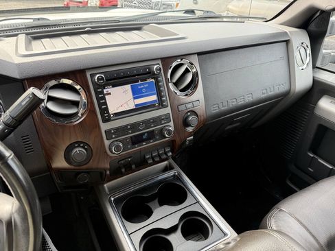 Used 2012 Ford F350 Lariat w/ Lariat Ultimate Pkg AWD/4WD image 12