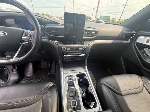 Used 2020 Ford Explorer ST w/ Premium Technology Package AWD/4WD image 15