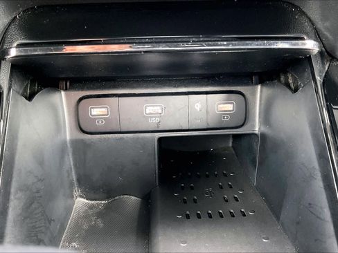 Used 2022 Kia Sorento SX image 37