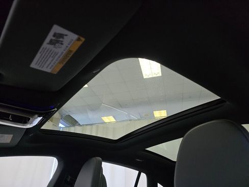 New 2025 Mercedes-Benz EQE 350+ 4MATIC Sedan image 23