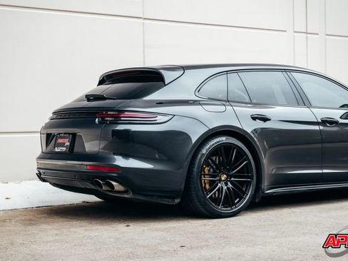 Used 2018 Porsche Panamera 4S image 46