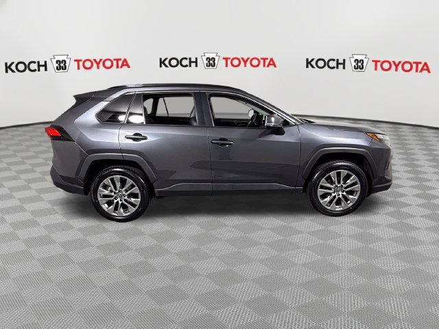 Used 2023 Toyota RAV4 XLE Premium AWD/4WD image 9