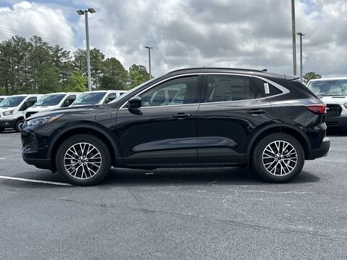 New 2025 Ford Escape SE w/ PHEV Premium Package image 28