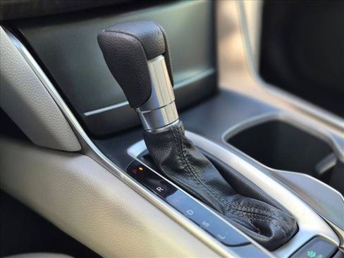 Used 2020 Honda Accord EX image 12