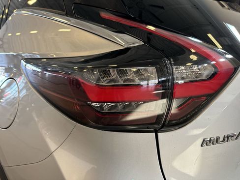 Used 2019 Nissan Murano S image 27