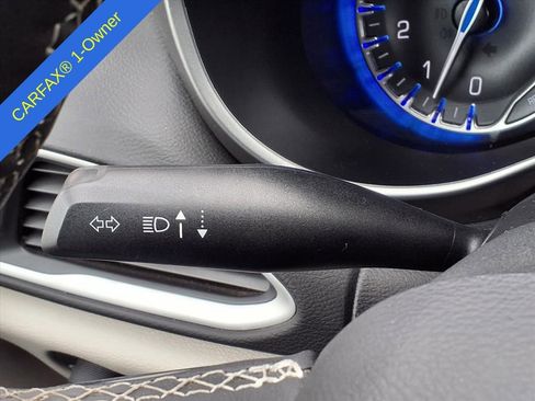 Used 2024 Chrysler Pacifica Touring-L image 21