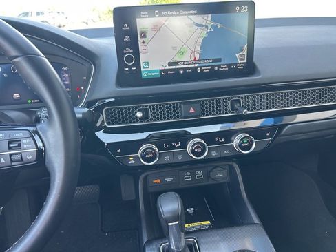 Used 2024 Honda Civic Touring image 11
