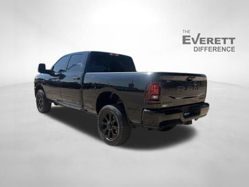 Used 2025 RAM 2500 Big Horn AWD/4WD image 5