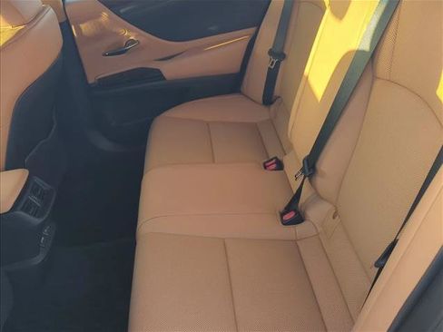 Used 2022 Lexus ES 350 w/ Premium Package FWD image 22