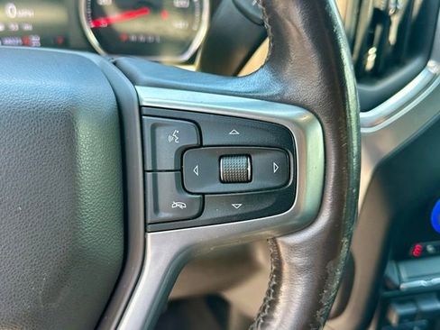 Used 2019 Chevrolet Silverado 1500 LTZ AWD/4WD image 35