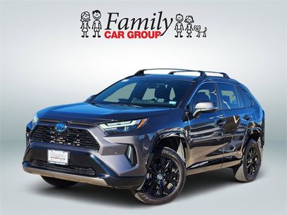 Used 2024 Toyota RAV4 SE