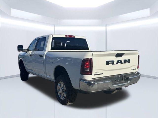 Used 2025 RAM 2500 Big Horn AWD/4WD image 4
