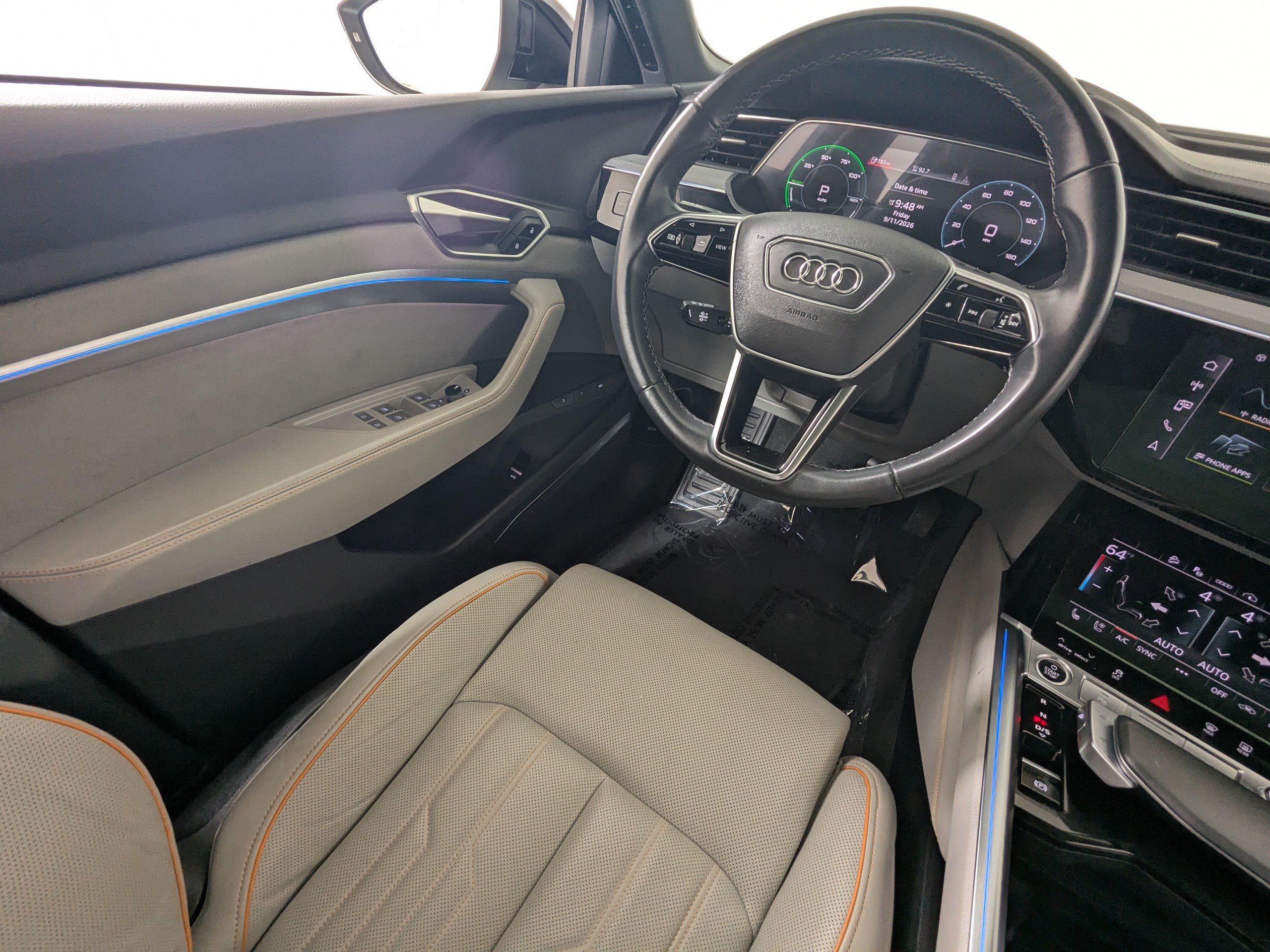 Certified 2024 Audi Q8 e-tron Premium Plus w/ Prestige Package AWD/4WD image 11