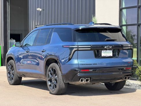 Used 2026 Chevrolet Traverse RS w/ LPO, Floor Liner Package AWD/4WD image 3
