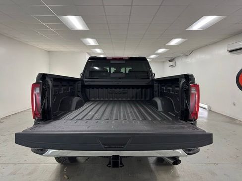 New 2026 GMC Sierra 2500 SLT image 7