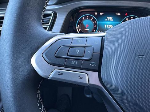 New 2026 Volkswagen Atlas Cross Sport SE FWD image 18