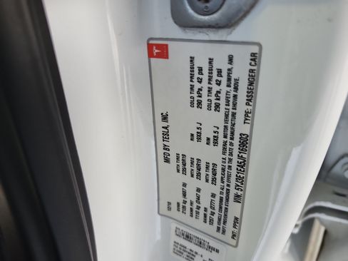 Used 2018 Tesla Model 3 Long Range RWD image 23