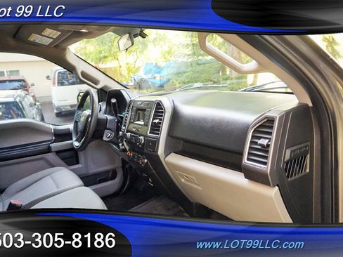 Used 2016 Ford F150 XLT w/ Trailer Tow Package image 15