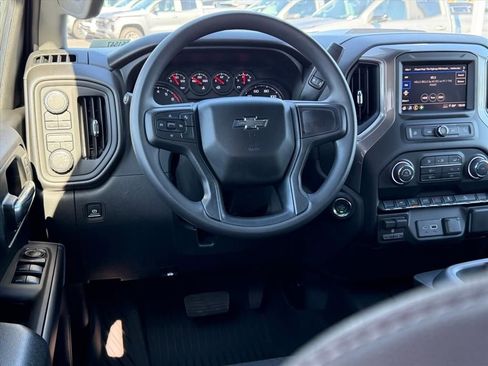 New 2026 Chevrolet Silverado 1500 Custom Trail Boss w/ LPO, Dark Essentials Package AWD/4WD image 7