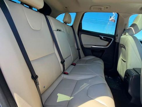 Used 2017 Volvo XC60 T5 Inscription w/ Advanced Package AWD/4WD image 27
