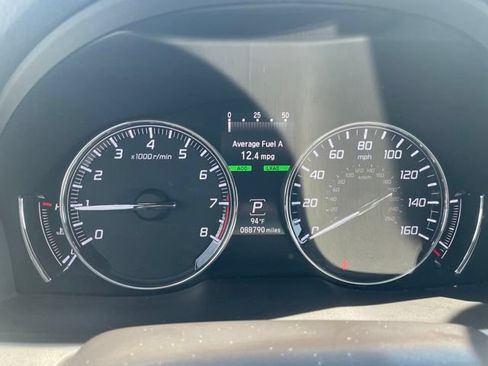 Used 2017 Acura RLX w/ Technology Package FWD image 19