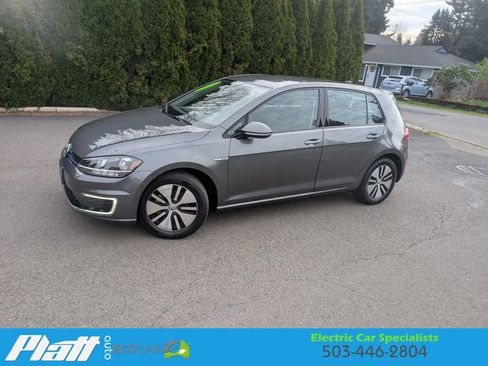 Used 2019 Volkswagen e-Golf SE w/ Driver Assistance Package image 19