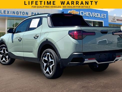 Used 2023 Hyundai Santa Cruz Limited AWD/4WD image 2