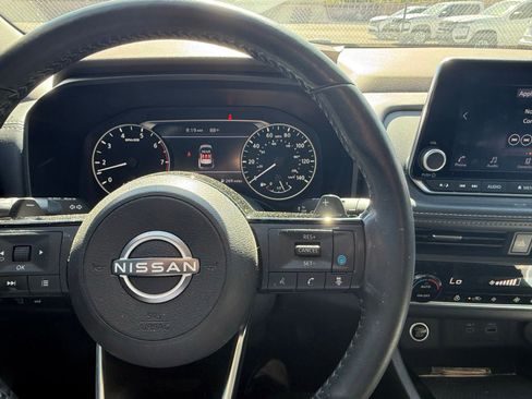 Certified 2023 Nissan Rogue SV w/ SV Premium B Package FWD image 21