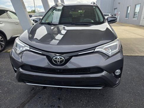 Used 2017 Toyota RAV4 Platinum image 8