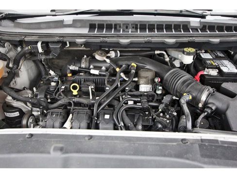 Used 2022 Ford Edge SE image 32