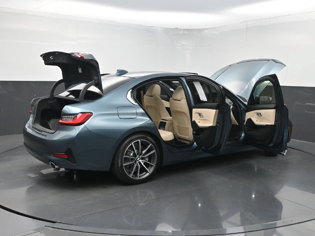 Used 2021 BMW 330i Sedan w/ Convenience Package RWD image 40