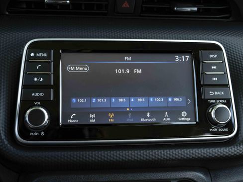 Used 2024 Nissan Kicks S FWD image 29