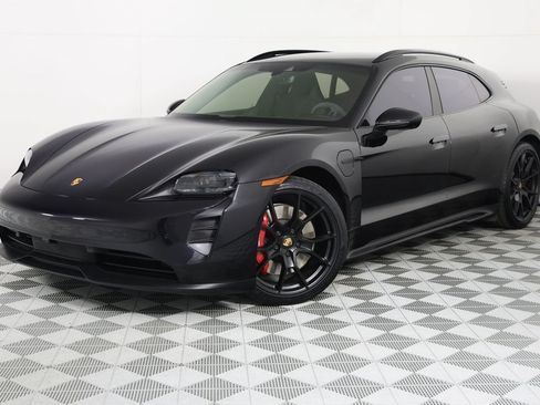 Certified 2024 Porsche Taycan GTS AWD/4WD image 33