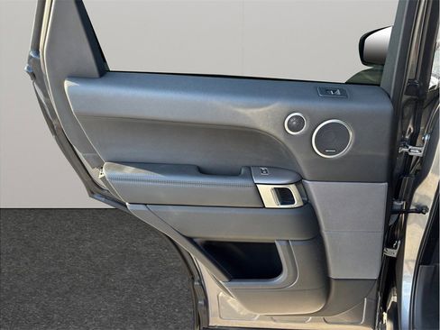 Used 2017 Land Rover Range Rover Sport HSE image 43