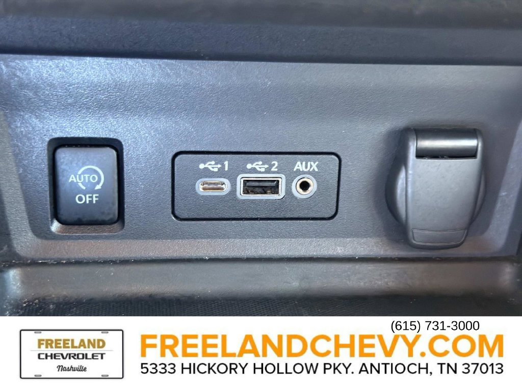 Used 2024 Nissan Sentra SV FWD image 32