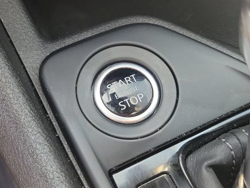 Certified 2025 Nissan Sentra S FWD image 28