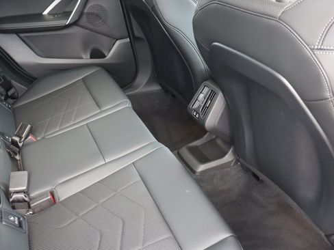 Used 2026 BMW X2 xDrive28i AWD/4WD image 18