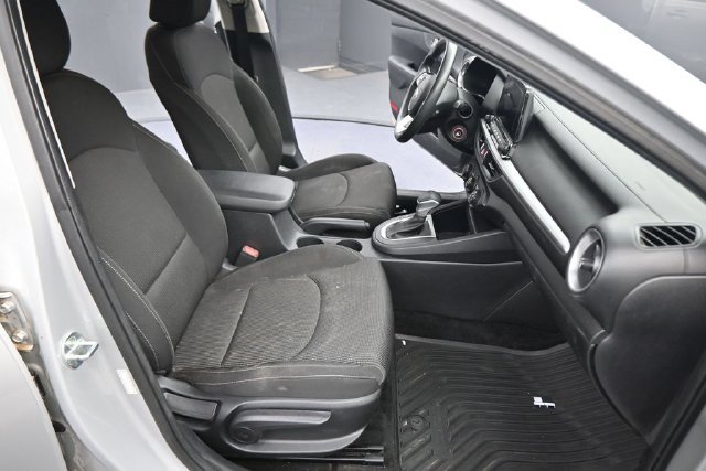 Used 2021 Kia Forte LXS FWD image 14