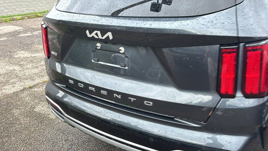 Used 2022 Kia Sorento SX AWD/4WD image 12