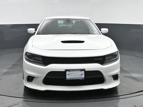 Used 2016 Dodge Charger R/T Scat Pack image 2