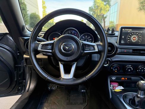 Used 2017 MAZDA MX-5 Miata RF Club w/ Brembo/BBS Package image 46