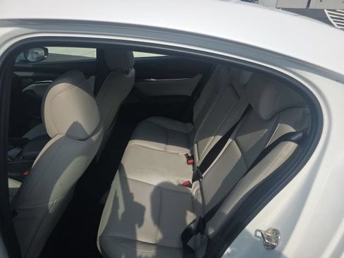 Used 2025 MAZDA MAZDA3 s FWD image 12