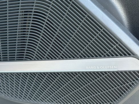 Used 2024 Audi Q5 e Prestige image 23