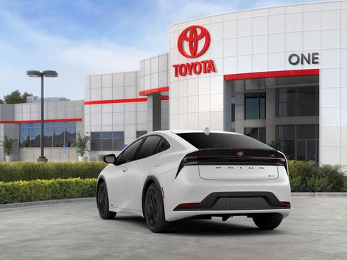 New 2026 Toyota Prius LE image 37