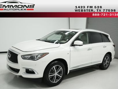 Used 2019 INFINITI QX60 Luxe w/ Essential Package