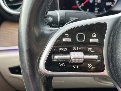 Used 2020 Mercedes-Benz E 350 4MATIC Sedan image 27