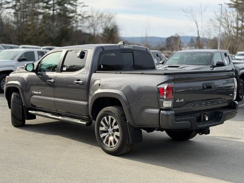 Used 2023 Toyota Tacoma Limited image 3