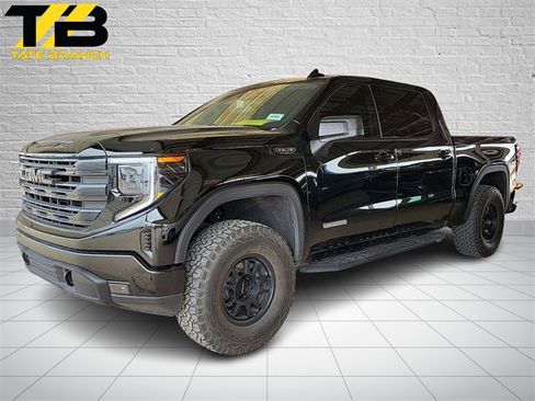 Used 2024 GMC Sierra 1500 Elevation image 1